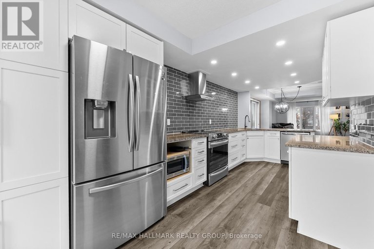 29622541/12-lakepointe-drive/avalon-east/ottawa/ontario/K4A5E3_9