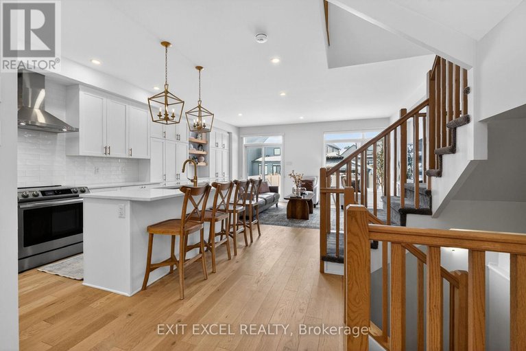 29663651/240-zinnia-way/riverside-southgloucester-glen/ottawa/ontario/K4M0K8_8