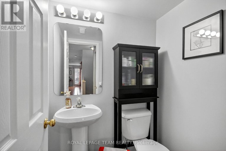 29094504/144-berrigan-drive/longfields/ottawa/ontario/K2J0J4_22