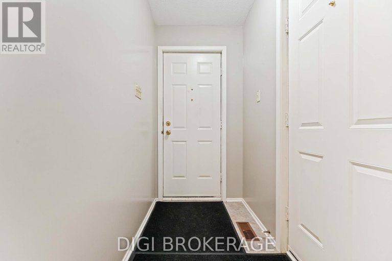28971569/28-710-coronation-avenue/riverview-park/ottawa/ontario/K1G4G7_5