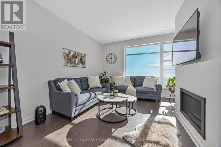 29400728/677-honeydew-street/riverside-southgloucester-glen/ottawa/ontario/K1X0K5_13