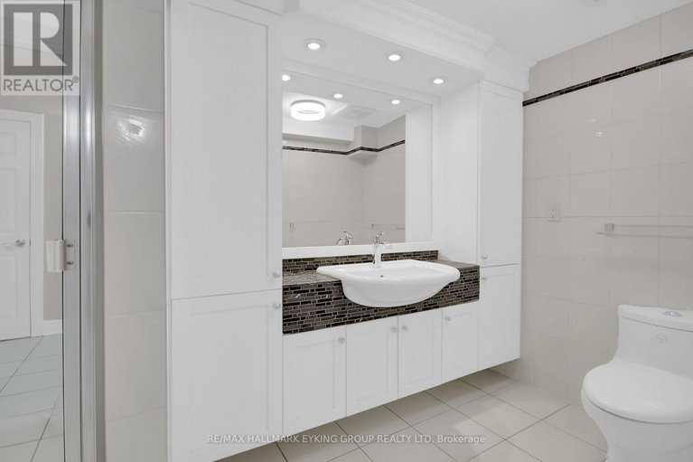28224852/19-campfield-court/pineglencountry-place/ottawa/ontario/K2E7X8_47