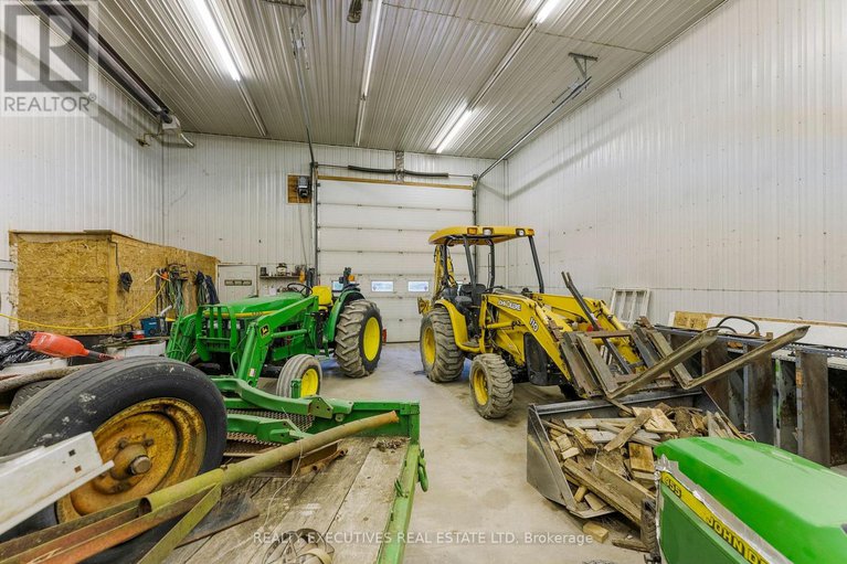 28375917/10650-irish-headline-road/south-dundas-williamsburgh-twp/south-dundas/ontario/K0E1W0_43