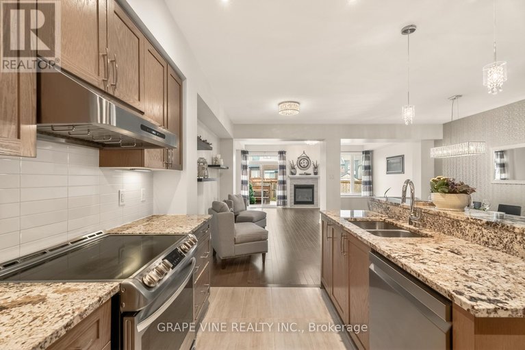 29618523/383-memorial-grove/riverside-southgloucester-glen/ottawa/ontario/K1X0C7_10