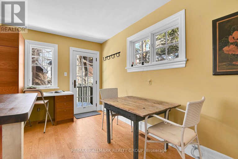 29437616/9-rock-avenue/lindenlea/ottawa/ontario/K1M1A5_15