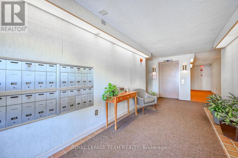 28967477/403-800-mckellar-avenue/carlingwood/ottawa/ontario/K2A2X5_4