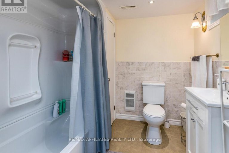 28591498/1941-haig-drive/elmvale-acres/ottawa/ontario/K1G2J9_31