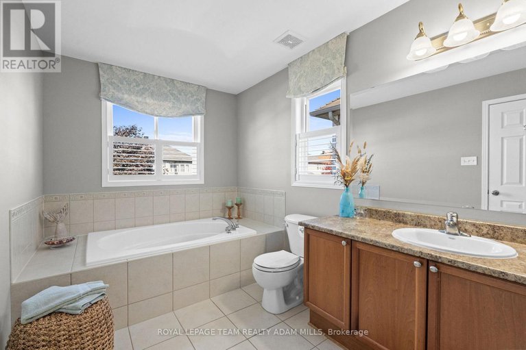 29030292/503-stonechurch-way/cedargrovefraserdale/ottawa/ontario/K2J0C5_20