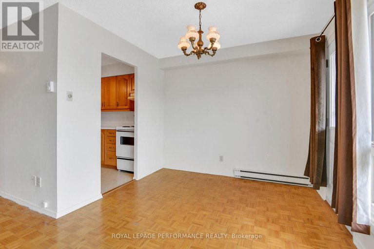 28548076/202-158-b-mcarthur-avenue/vanier/ottawa/ontario/K1L8C9_11