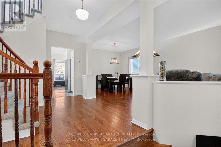 29225546/7-whitechapel-crescent/longfields/ottawa/ontario/K1S3G7_7