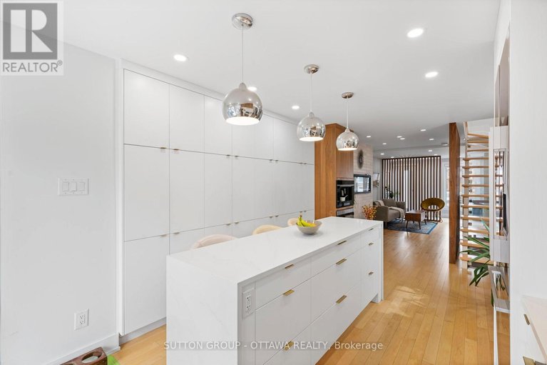 29613583/81-armstrong-street/hintonburg/ottawa/ontario/K1Y2V6_22