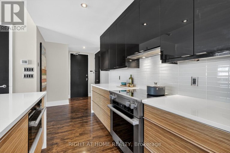 29582358/901-374-cooper-street/ottawa-centre/ottawa/ontario/K2P2P4_8