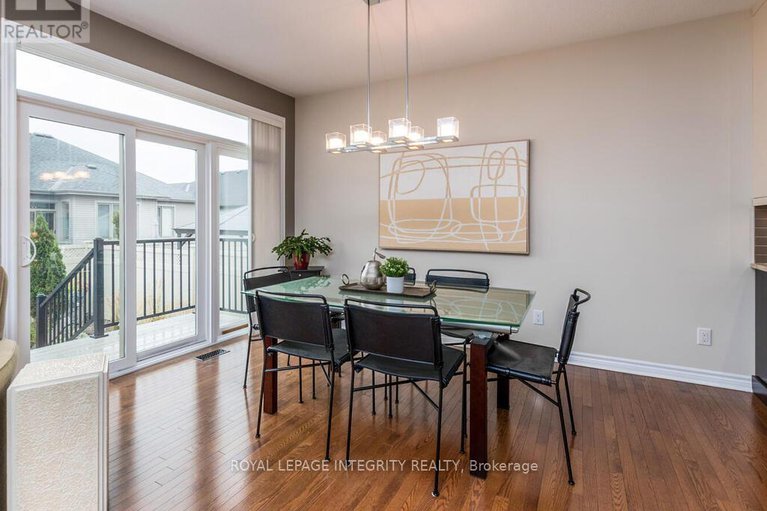 28916926/112-elfin-grove/emerald-meadowstrailwest/ottawa/ontario/K2V0B7_15