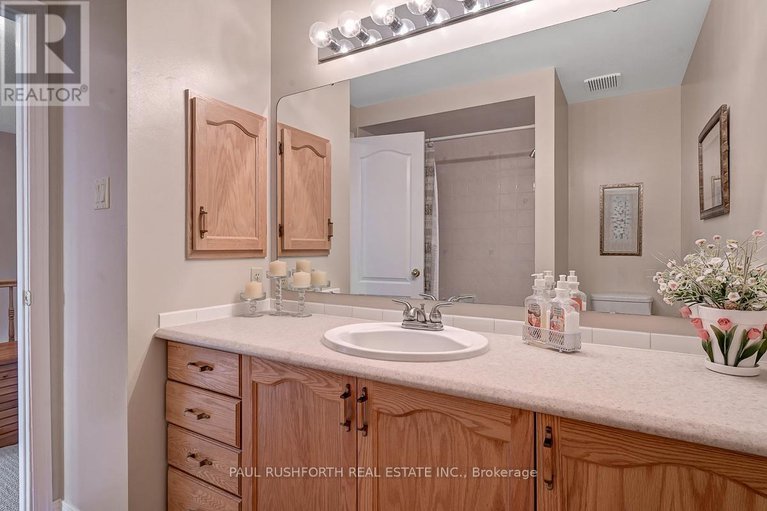 29249196/23-willwood-crescent/cedargrovefraserdale/ottawa/ontario/K2J4B2_20