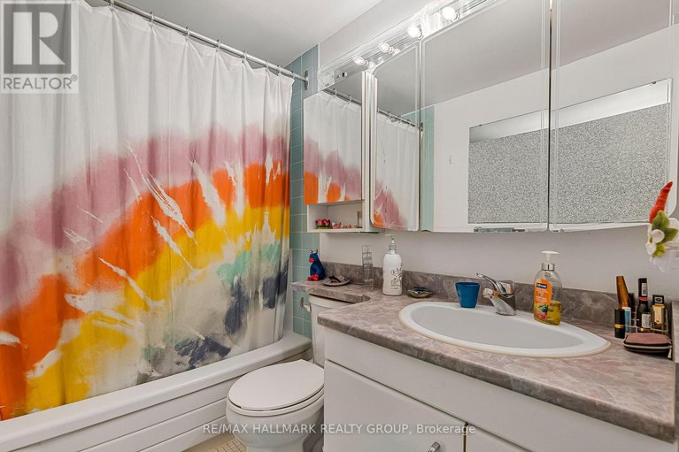 28173119/1409-158-c-mcarthur-avenue/vanier/ottawa/ontario/K1L8E7_9