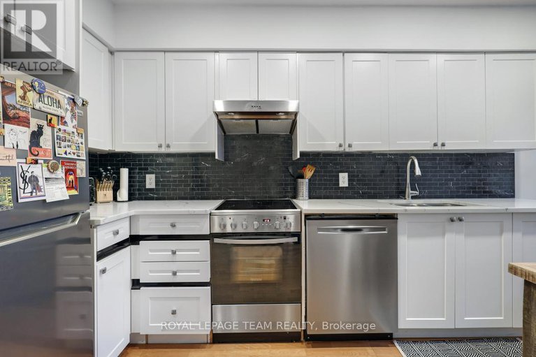 28575648/11-215-st-patrick-street/lower-townbyward-market/ottawa/ontario/K1N5K2_10