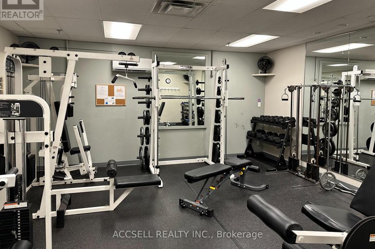 29123640/1785-frobisher-lane-n/riverview-park/ottawa/ontario/K1G3T7_24