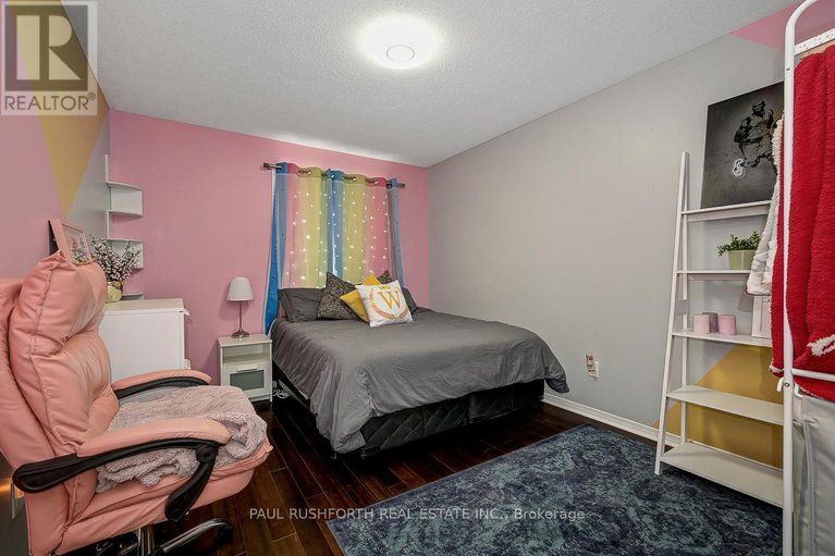 28907580/2087-breezewood-street/springridgeeast-village/ottawa/ontario/K4A4R7_18
