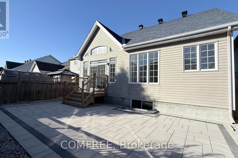 28919576/141-stedman-street/blossom-parkkemp-parkfindlay-creek/ottawa/ontario/K1T0B4_34