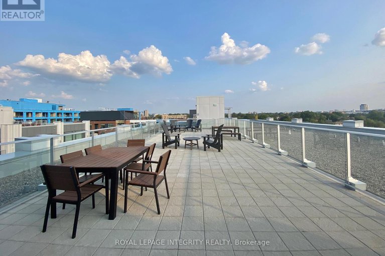 28809266/315-60-springhurst-avenue/ottawa-east/ottawa/ontario/K1S5V7_16