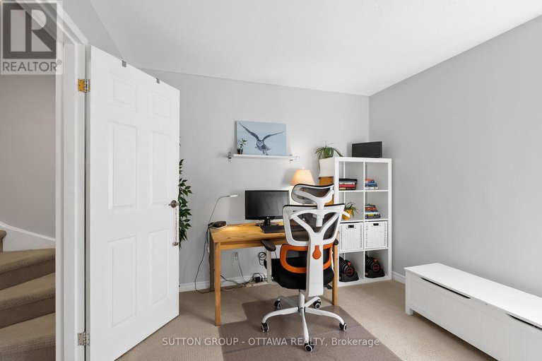 28952194/25-crispin-private/manor-park/ottawa/ontario/K1K2T7_27