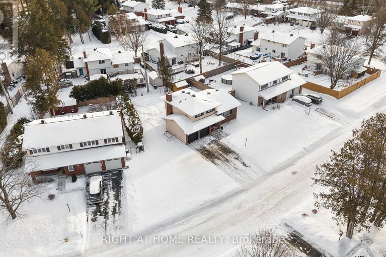 29286946/12-butterfield-road/munster/ottawa/ontario/K0A3P0_84