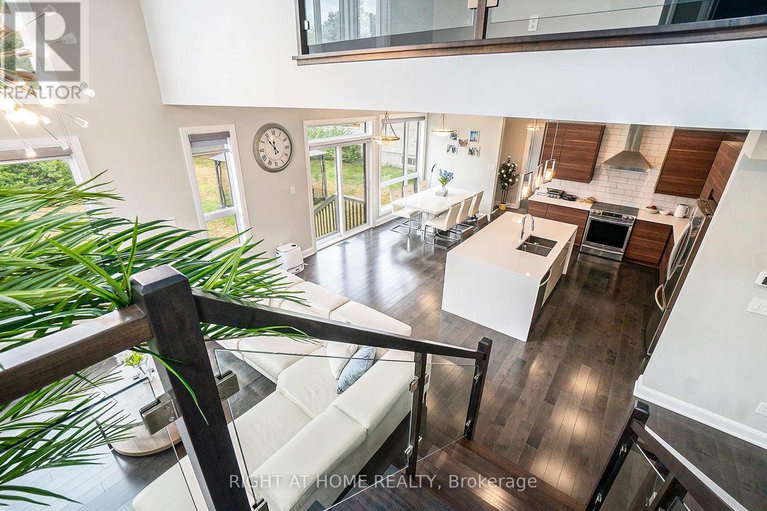 28794756/17-rideau-heights-drive/rideau-heightsrideau-river/ottawa/ontario/K2E7A7_16