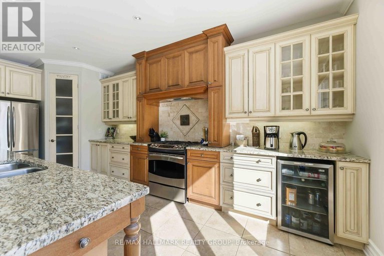 29399472/84-chanonhouse-drive/richmond/ottawa/ontario/K0A2Z0_15