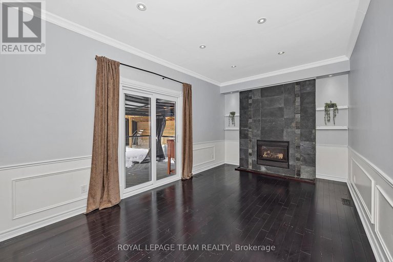 29398267/6-stroughton-crescent/munster/ottawa/ontario/K0A3P0_23