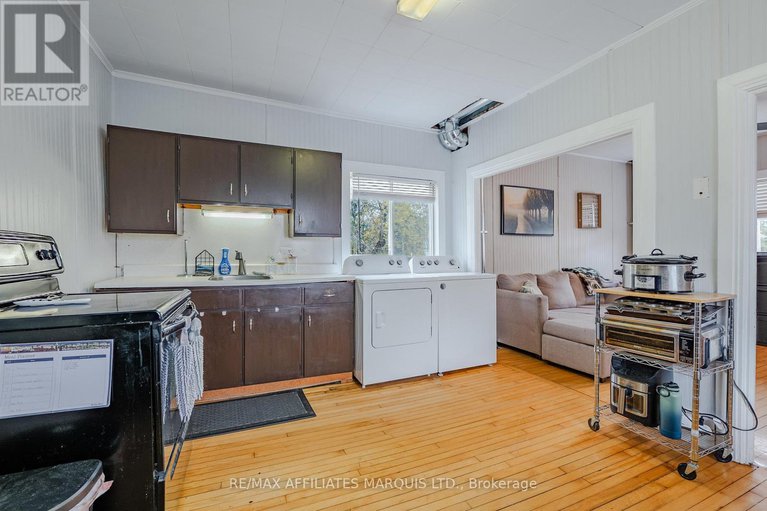 29024844/18-mechanic-street-w/maxville/north-glengarry/ontario/K0C1T0_8