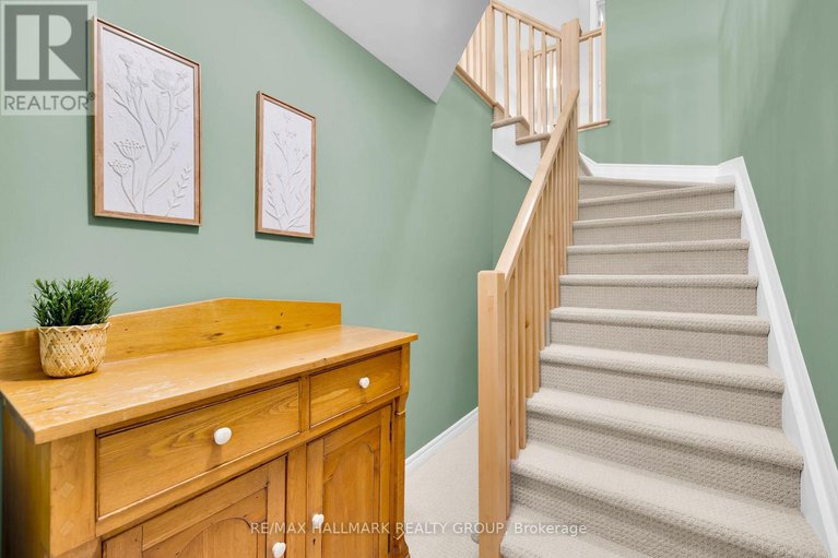 29430423/510-kindred-crescent/north-grenville-twp-kemptville-south/north-grenville/ontario/K0G1J0_25