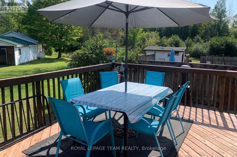 28823443/690-limerick-road/north-grenville-twp-kemptville-south/north-grenville/ontario/K0G1T0_19