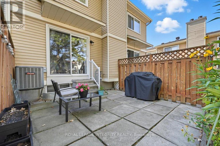 28959855/6420-bilberry-drive/orleans-wood/ottawa/ontario/K1C4P3_26