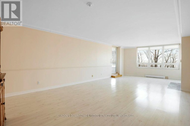 29600796/103-3099-carling-avenue/bayshore/ottawa/ontario/K2H5A6_18