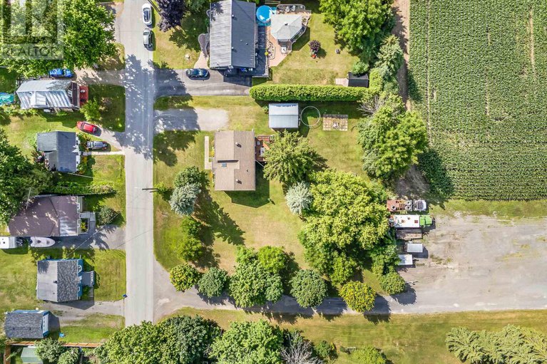 28587958/17-casselman-street/finch/north-stormont/ontario/K0C1K0_29