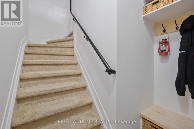 28407268/19-tuscan-private/west-centre-town/ottawa/ontario/K1R1C6_3