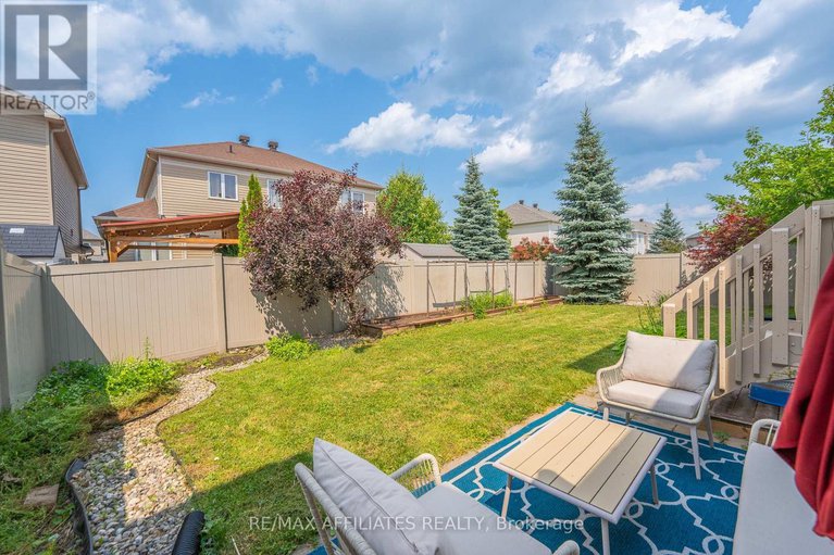 28576782/50-cormack-circle/strandherd/ottawa/ontario/K2J0H8_34