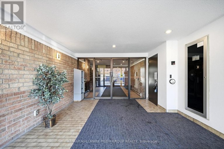 29575080/206-316-savard-avenue/vanier/ottawa/ontario/K1L7S2_2