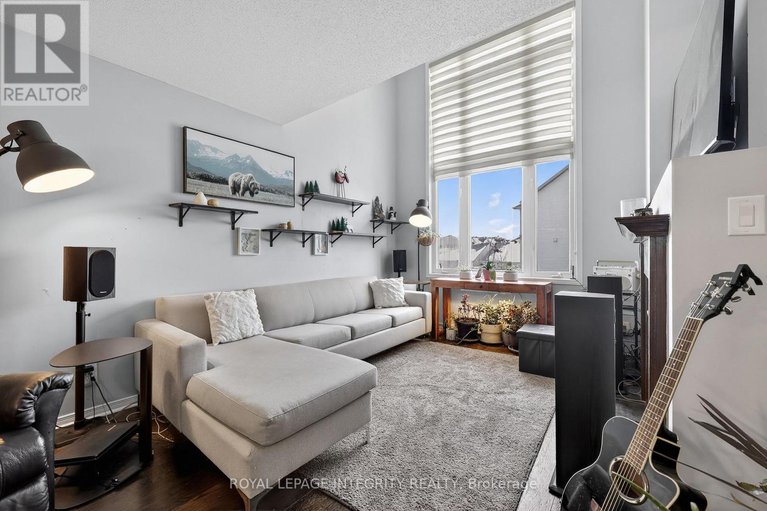 29311527/360-galston-private/mer-bleuebradley-estatesanderson-park/ottawa/ontario/K1W0G3_4