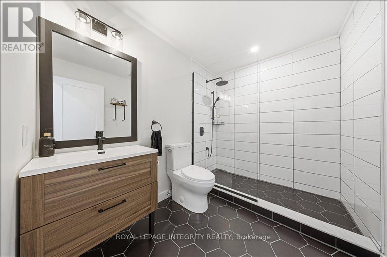 29261617/1735-landry-road/clarencerockland-twp/clarence-rockland/ontario/K0A1N0_22