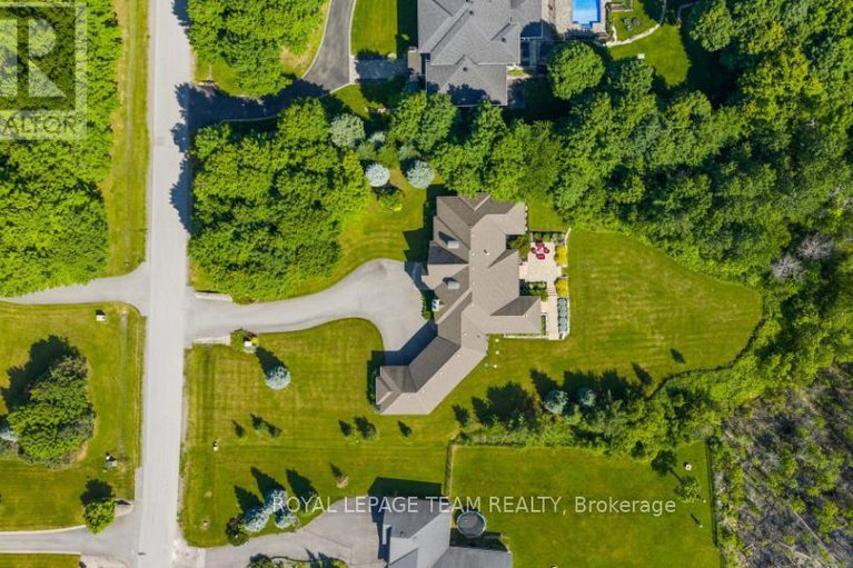 27997311/1140-meadowshire-way/manotick-east-to-manotick-station/ottawa/ontario/K4M0A4_47