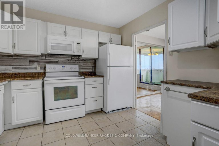 29640041/1308-1285-cahill-drive/south-keys/ottawa/ontario/K1V9A7_12