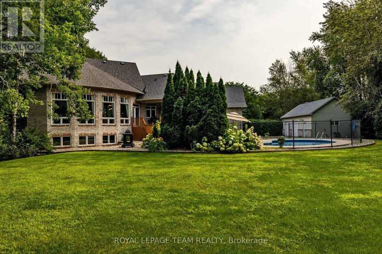 29638878/6196-deermeadow-drive/greely/ottawa/ontario/K4P1M9_16