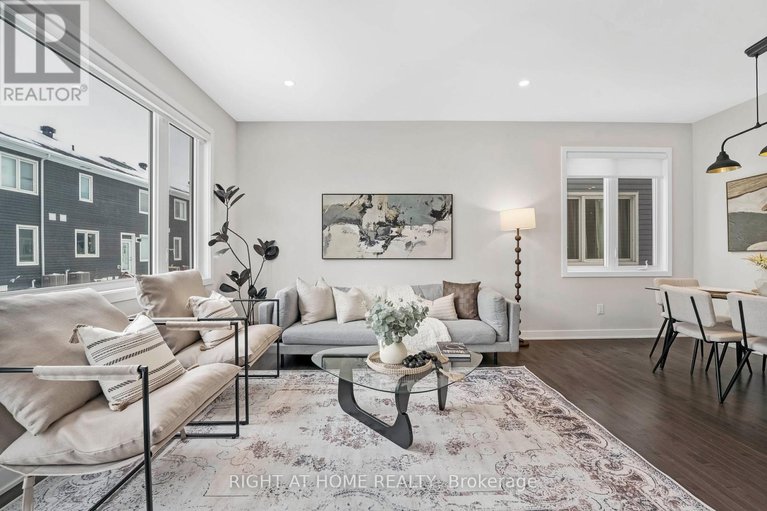 29218592/30-chasing-grove/btwn-franktown-rd-fallowfield-rd/ottawa/ontario/K0A2Z0_10