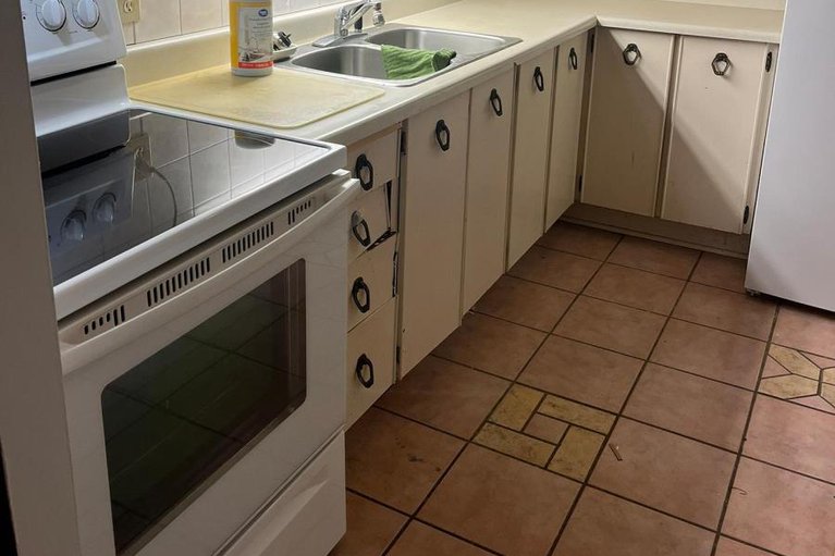 29142160/204-158b-mcarthur-avenue/vanier/ottawa/ontario/K1L8C9_5