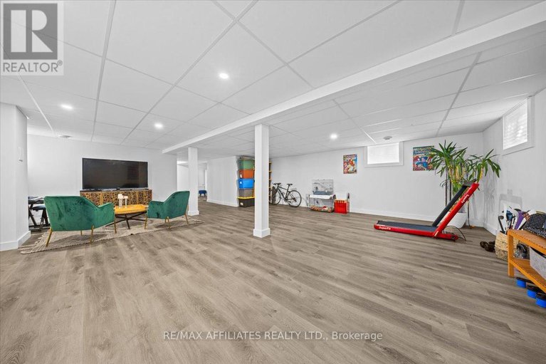 29086713/2462-dunning-road/cumberland-west/ottawa/ontario/K0A3E0_29