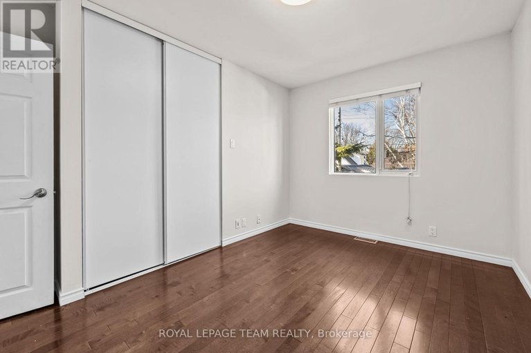 29455343/44-chestnut-street/ottawa-east/ottawa/ontario/K1S1A1_27