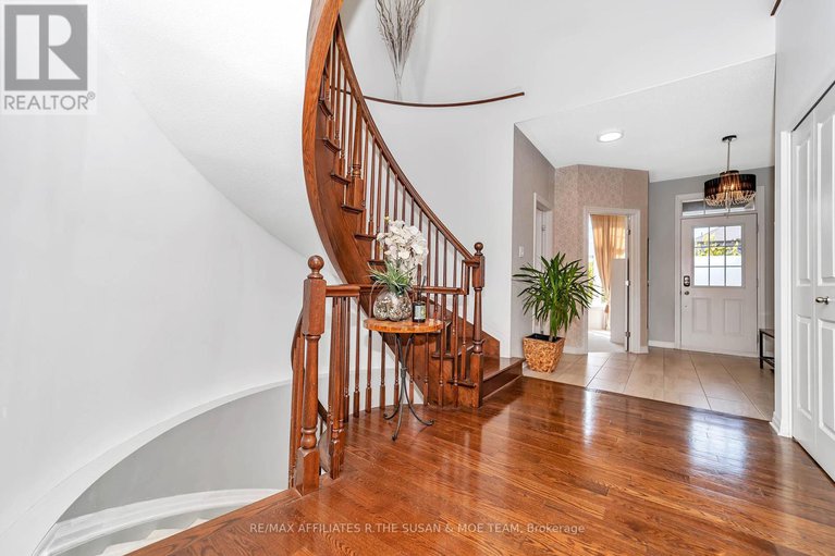 28106508/430-golden-springs-drive/riverside-southgloucester-glen/ottawa/ontario/K4M0B9_34