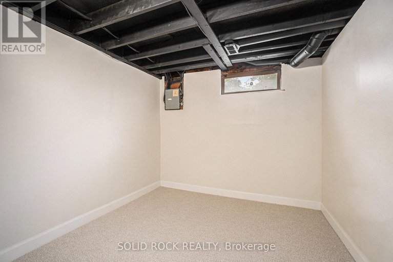 28504129/33-thistledown-court/pheasant-run/ottawa/ontario/K2J1N1_25