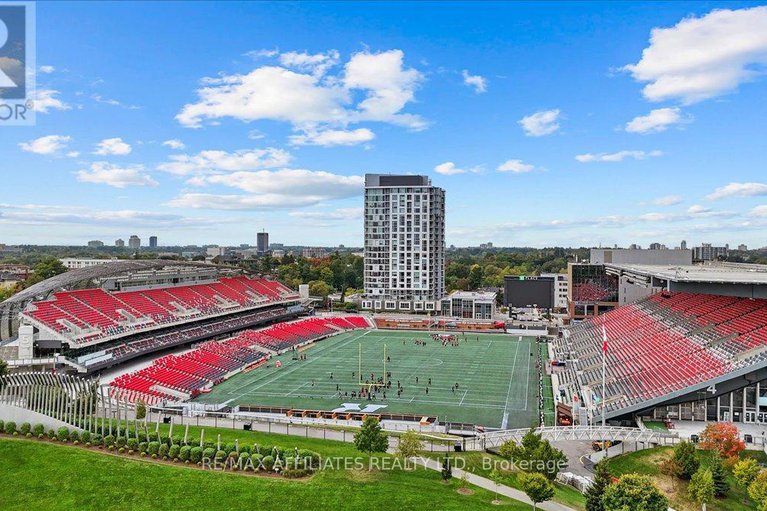 28923871/406-1035-bank-street/glebe/ottawa/ontario/K1S3W9_1